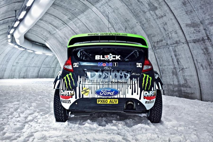  Ford Fiesta RS WRC Monster Energy 2011 года  (фото 2 из 7)